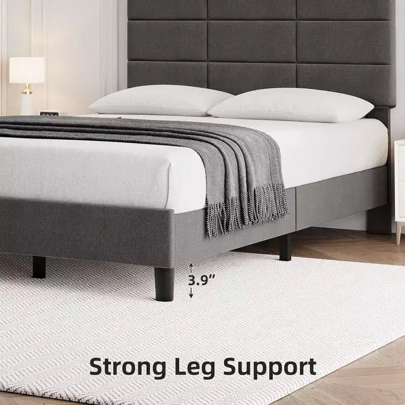 Struttura letto imbottita in lino con testiera regolabile