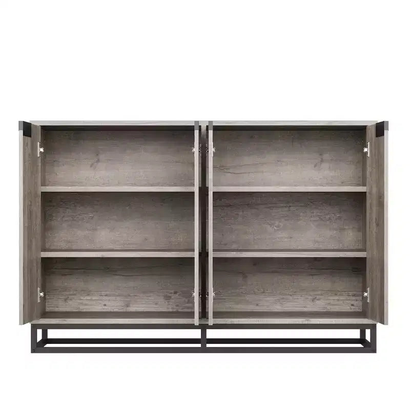 Credenza a 4 ante con ripiani regolabili