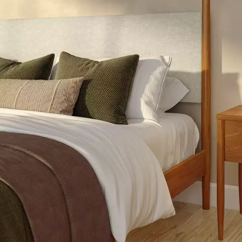 Letto matrimoniale king size con testiera imbottita