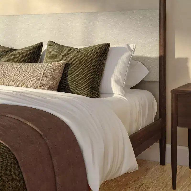 Letto matrimoniale king size con testiera imbottita